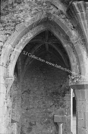 KILCOOLEY ABBEY ECCENTIC ARCHES OFF CHAPEL